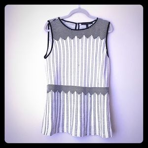 White House Black Market Top